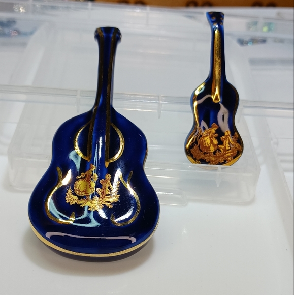 Vintage 22k Gold Trim Limoges France Guitar Figurine Cobalt Blue Courting Couple - Picture 14 of 14